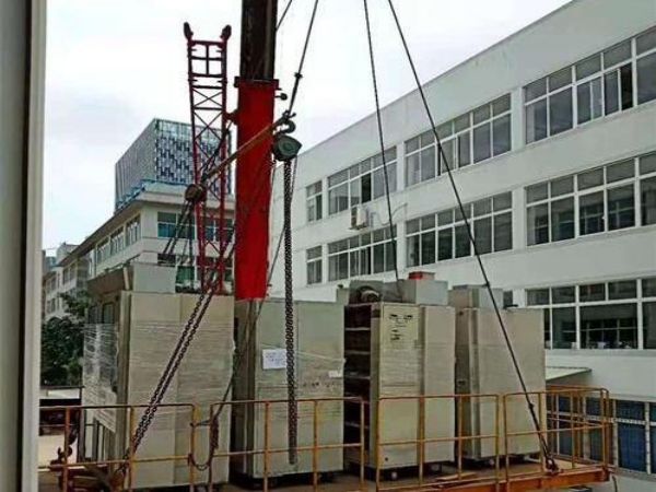 海陵区吊车出租_吊车出租中小型汽车吊常识